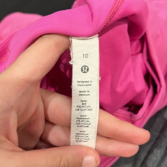 Lululemon shorts🩷🩷 - Picture 2 of 3